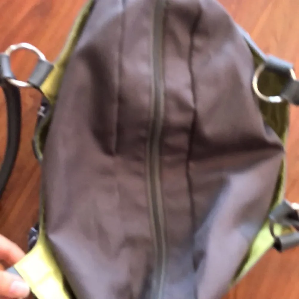 JJ Cole Gray and white Quattro foil diaper bag.